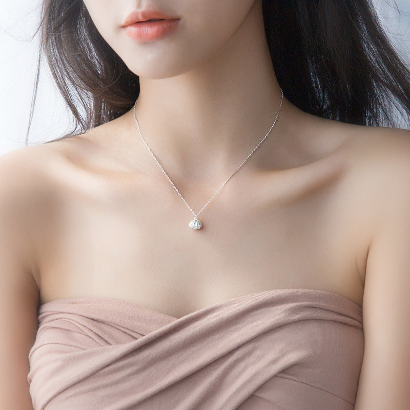Silver Shell Necklace For Women chain and pendant
