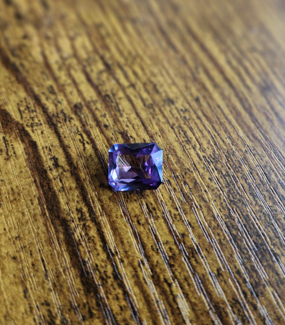 Ships from the United States of America Alexandrite Loose Gemstone 12 x 10 mm