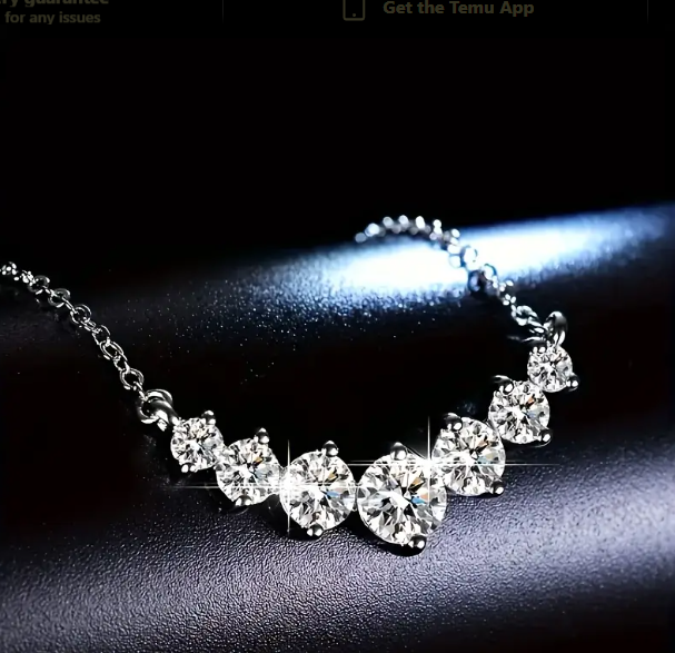 Elegant Silver Necklace 2.8g Moissanite Seven-Star Row, Luxurious Jewelry 3g 925