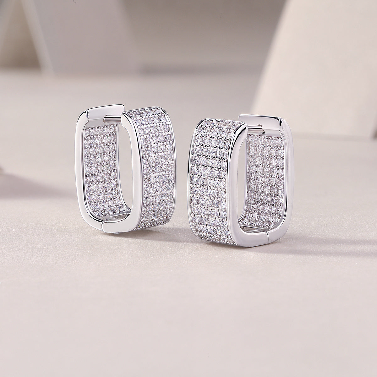 Ships from United States - Silver Moissanite Gemstone Earrings - Luxury Jewelry from Goldz.vip