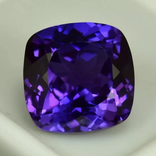 Untreated Natural Kashmiri BLUE Sapphire 9.55 Ct Certified Loose Gemstone