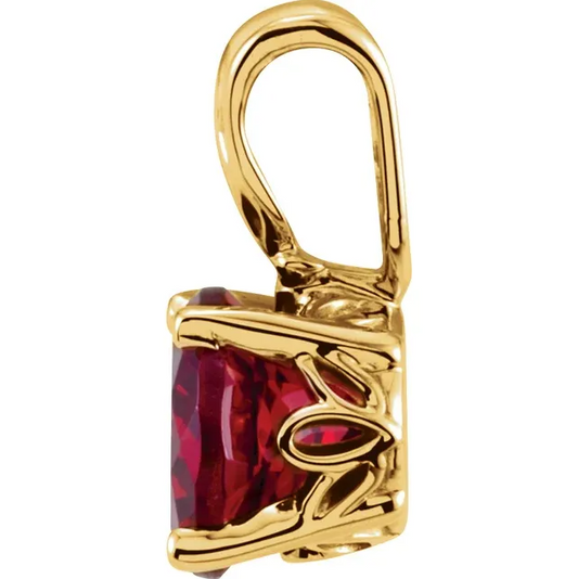 14K Yellow Gold Natural Mozambique Garnet Pendant. STU