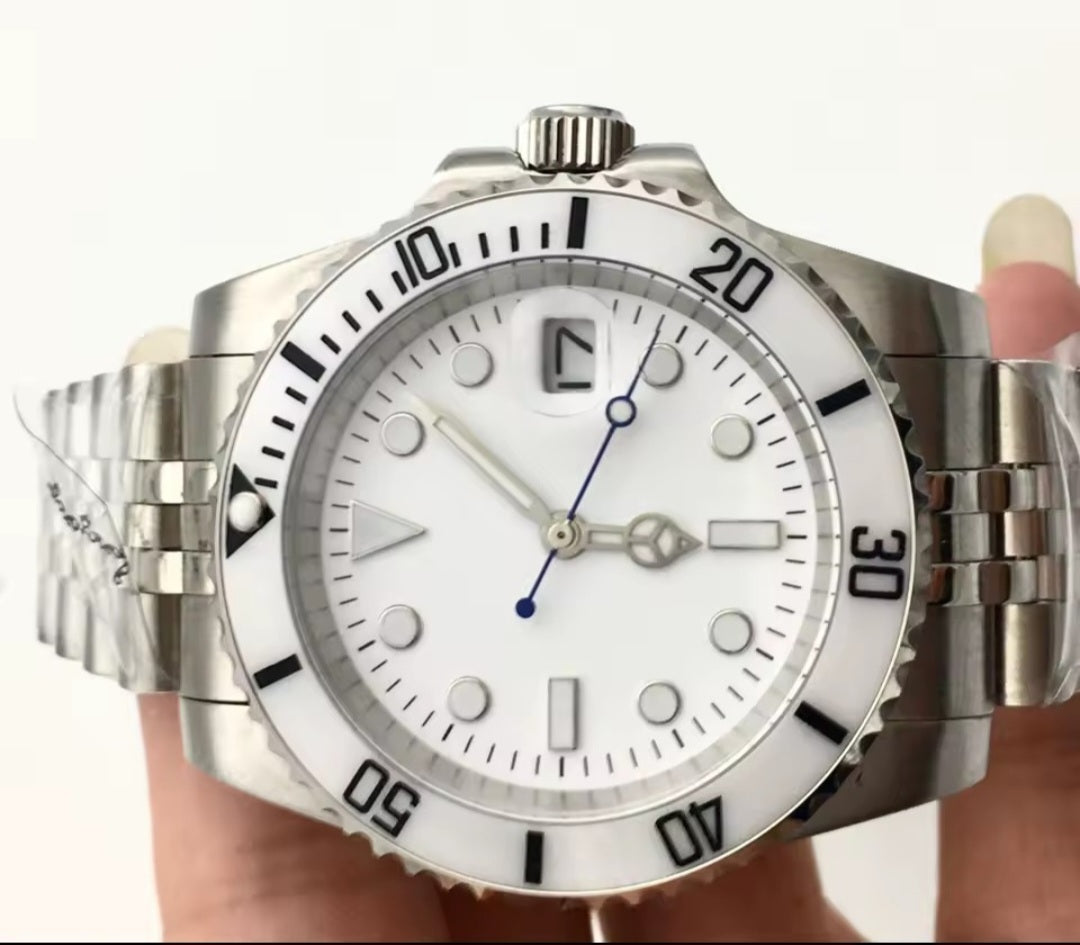 40mm Automatic Diver's Watch – 316L Stainless Steel, Ceramic Bezel, Sapphire Crystal