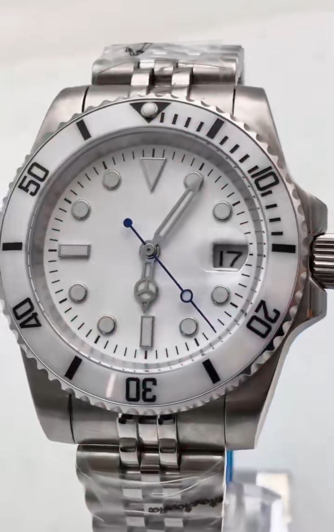 40mm Automatic Diver's Watch – 316L Stainless Steel, Ceramic Bezel, Sapphire Crystal