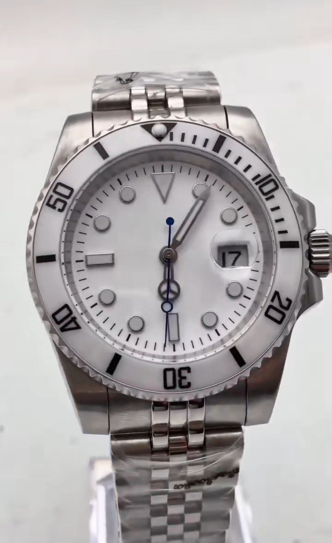 40mm Automatic Diver's Watch – 316L Stainless Steel, Ceramic Bezel, Sapphire Crystal
