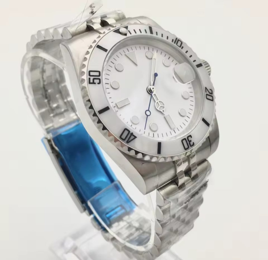 40mm Automatic Diver's Watch – 316L Stainless Steel, Ceramic Bezel, Sapphire Crystal