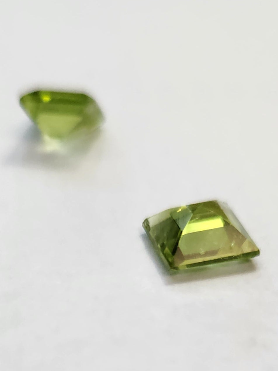 Ships from United States - Peridot - Princess Cut - Pair of Loose Gemstones - Sourced from Chanthaburi , Thailand Gem Market - Goldz.vip