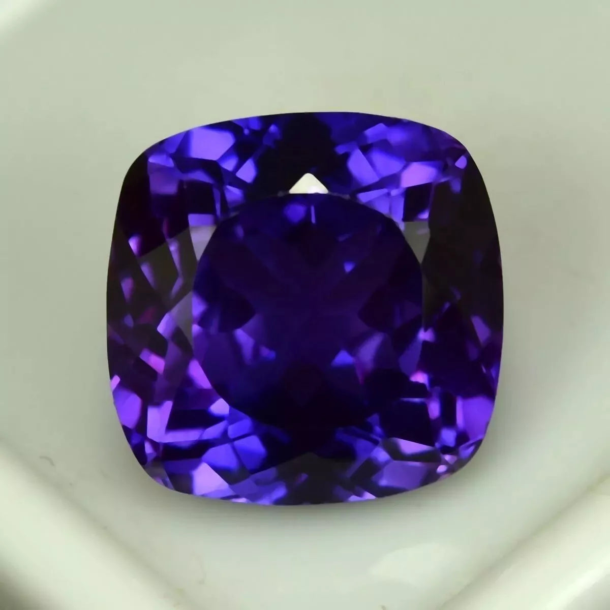 Untreated Natural Kashmiri BLUE Sapphire 11.6 Ct Certified Loose Gemstone